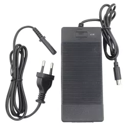 Chargeur de 36V 1,5A prise Jack large pour trottinette électrique