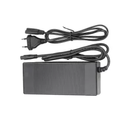 Chargeur 60V 2A avec connecteur tri polaire en plastique pour trottinette électrique