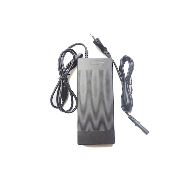 Chargeur lithium-ion 52V 2A