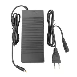Chargeur de batterie 60V 2A avec connecteur jack pour trottinette électrique
