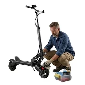 Entretien et maintenance trottinette électrique