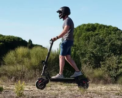 Trottinette électrique adulte MOBYGUM