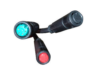 Couleurs des connecteurs plug and play d’une trottinette électrique